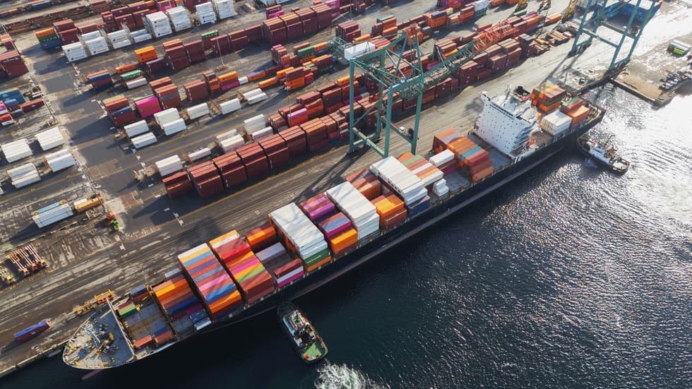 White House Accuses Over 40 Nations of Facilitating Tariff Evasion - Image 1