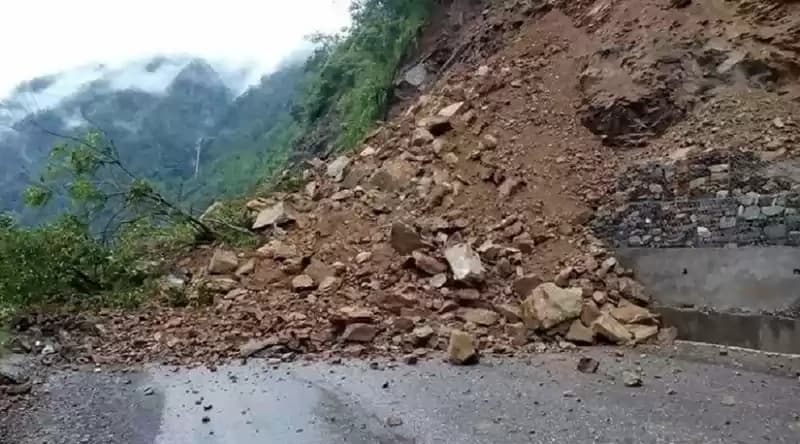 Three Roads Remain Blocked Amid Flooding and Landslides in Nepal - Image 4