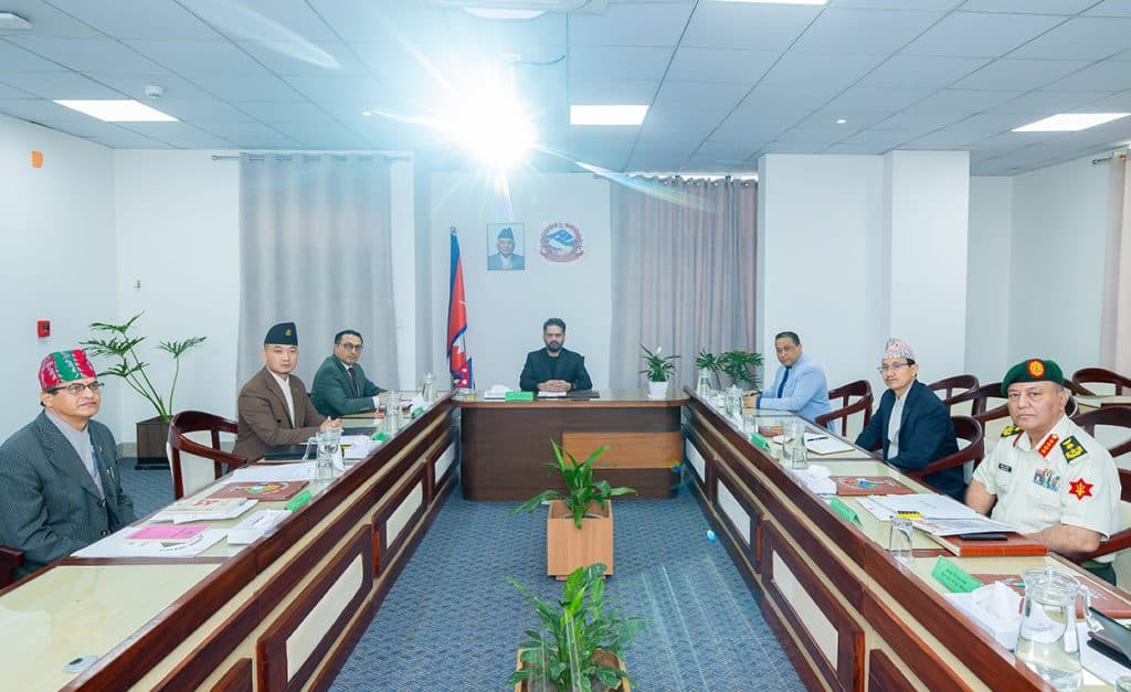 कांग्रेसमा बढ्दो ध्रुवीकरण रोक्न दोस्रो पुस्ताको मेलमिलाप पहल - Image 2