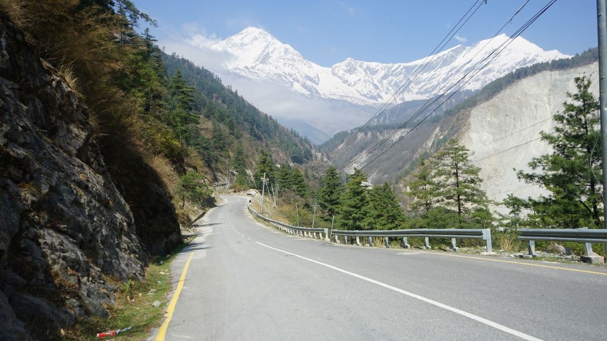 बेनी–जोमसोम सडक रातिमा बन्द - Image 3